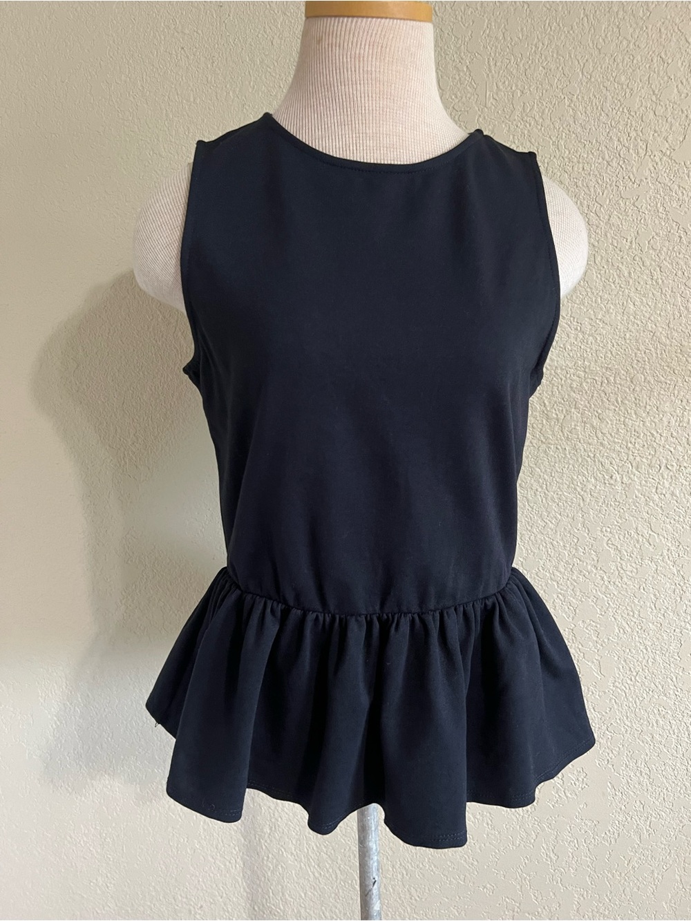 Express Ponte Black Sleeveless Peplum Top-Size Medium
